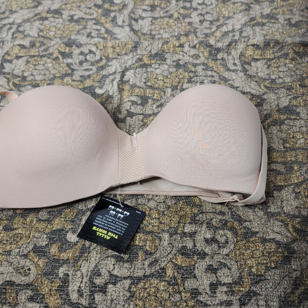 Maidenform Nude Bra With Adjustable Straps - 36C
